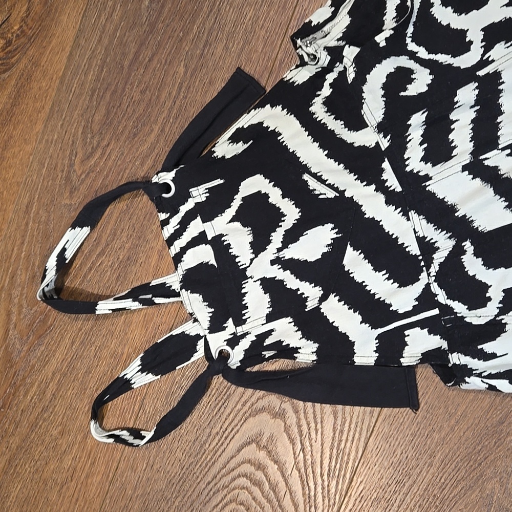 ANTHROPOLOGIE CONSTANCE BLACK AND WHITE WIDE LEG OVERALLS SIZE MED.   #7354 - Picture 6 of 10